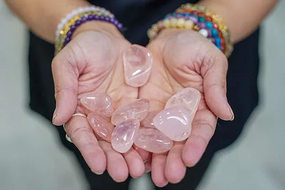 Rose Quartz Tumbled Stones 5pcs ( Free Shipping )